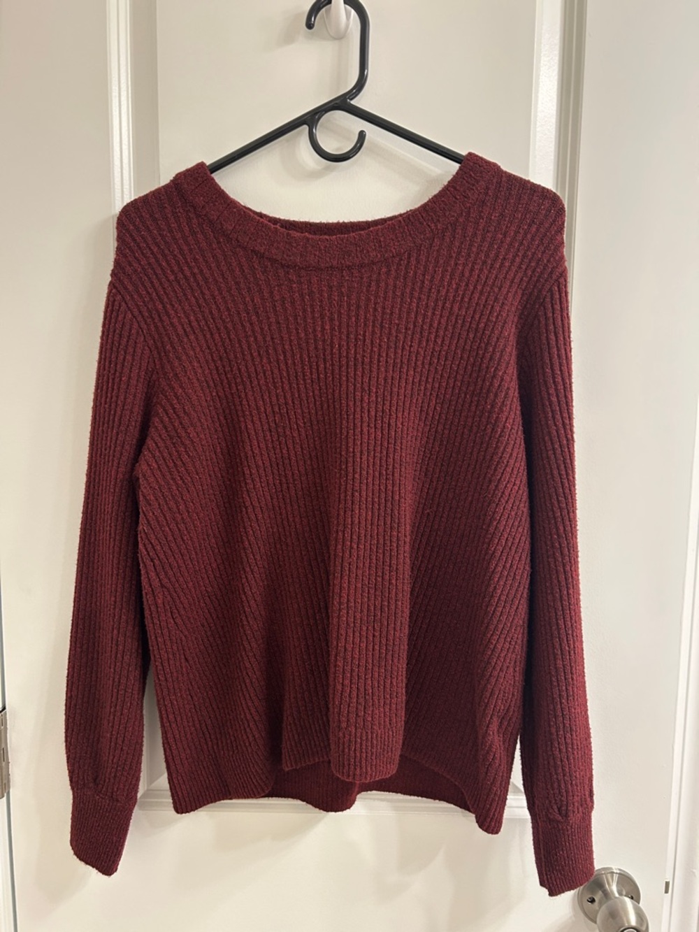 Market & Spruce Ribbed Crewneck Sweater in Wine